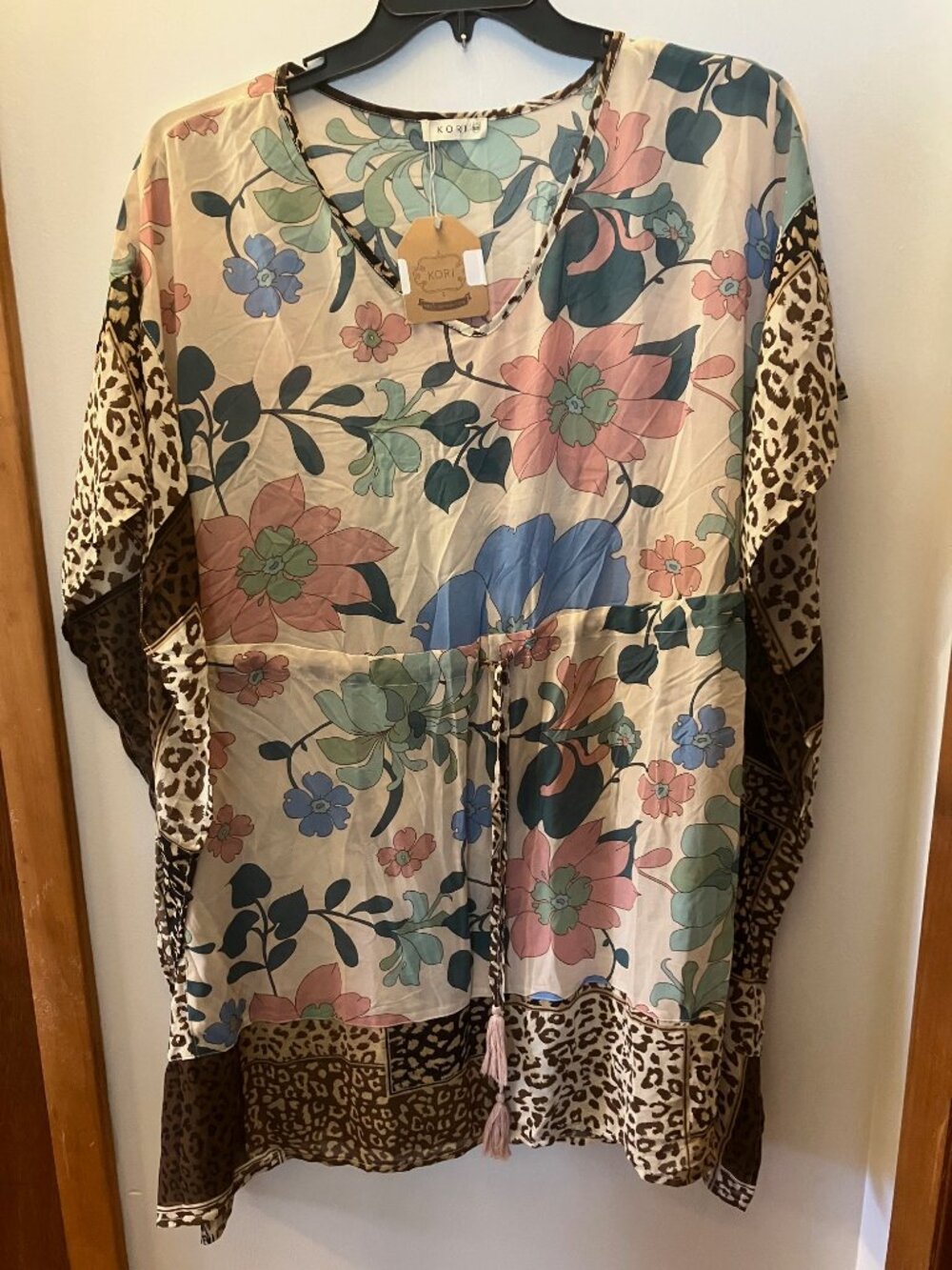 New Caftan Contrast Waist Tie Top Floral/Animal Print Size 1x-2X Sheer